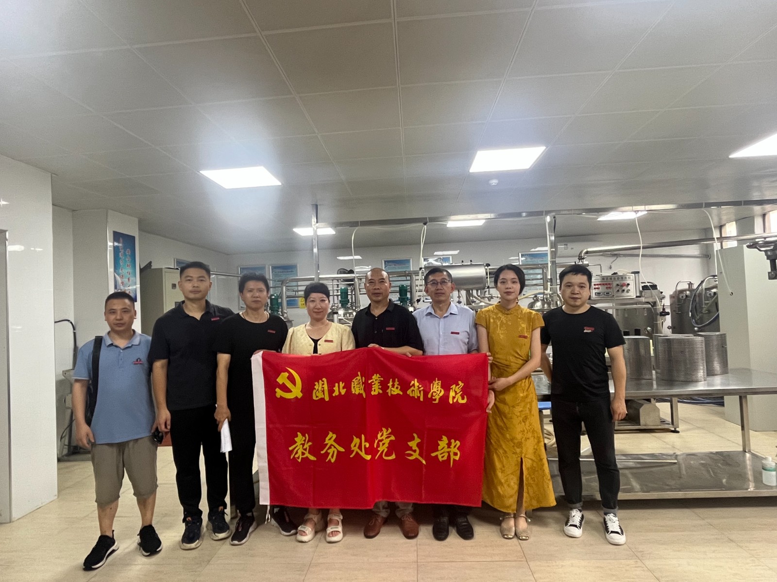 食品系-笃行楼.jpg 食品系-笃行楼.jpg