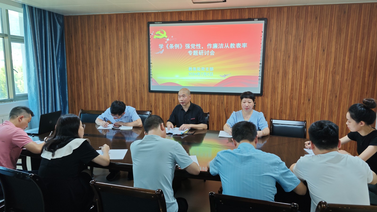 a907bd62c9c36b1d8e9c03d7cc150fa.jpg a907bd62c9c36b1d8e9c03d7cc150fa.jpg