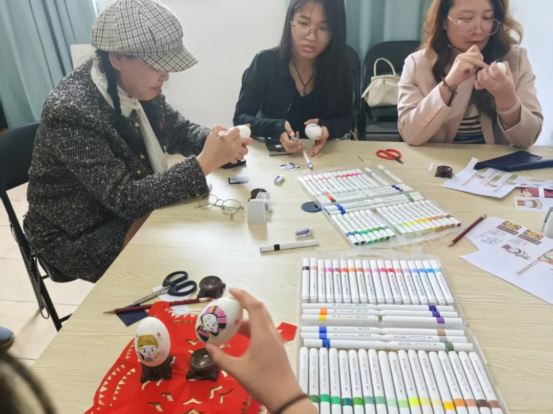 “弘扬雷锋精神,传承民族文化”主题党日2.webp.png “弘扬雷锋精神,传承民族文化”主题党日2.webp.png