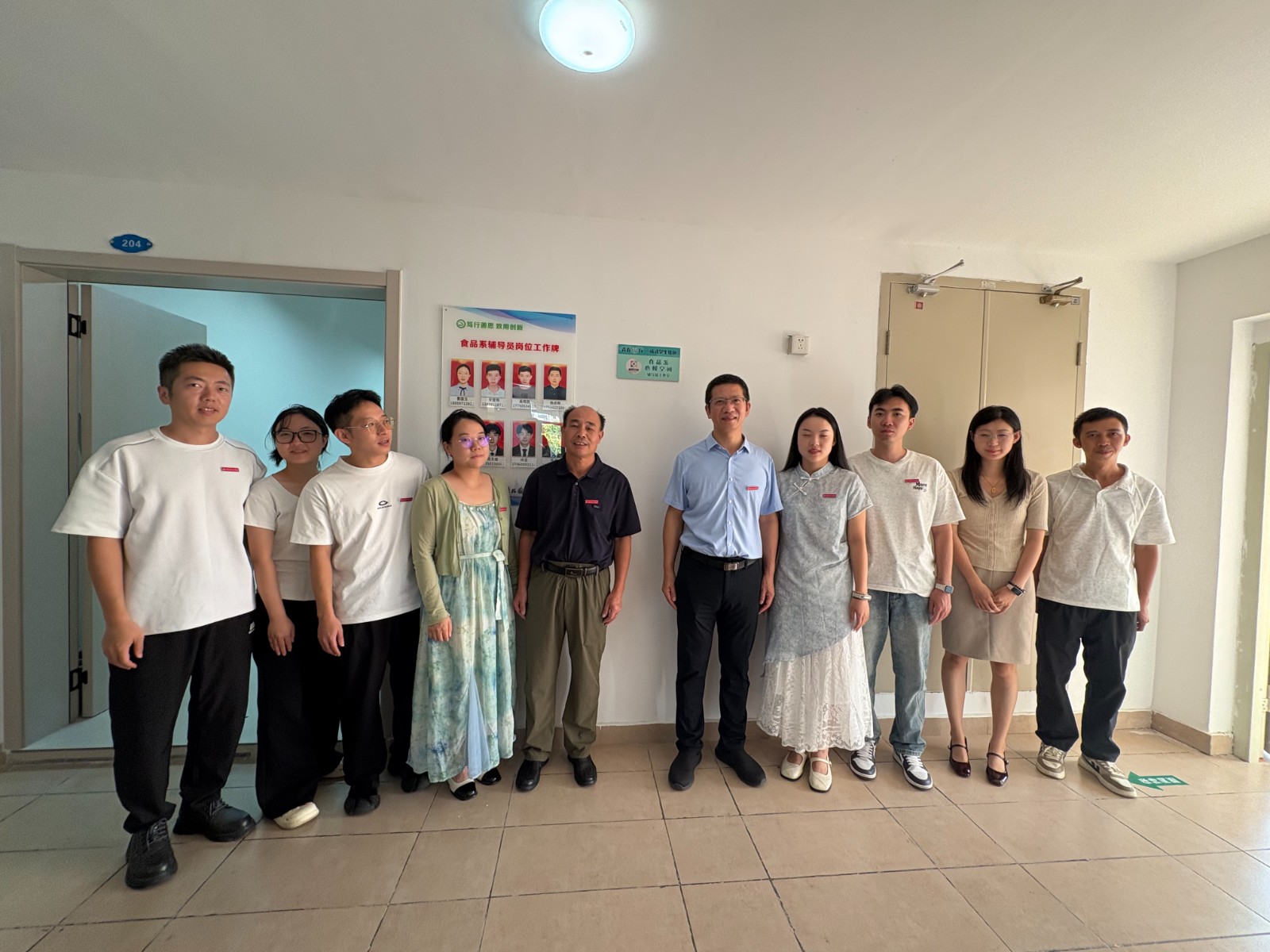 4d7f273d72812557699477201339d67.jpg 4d7f273d72812557699477201339d67.jpg