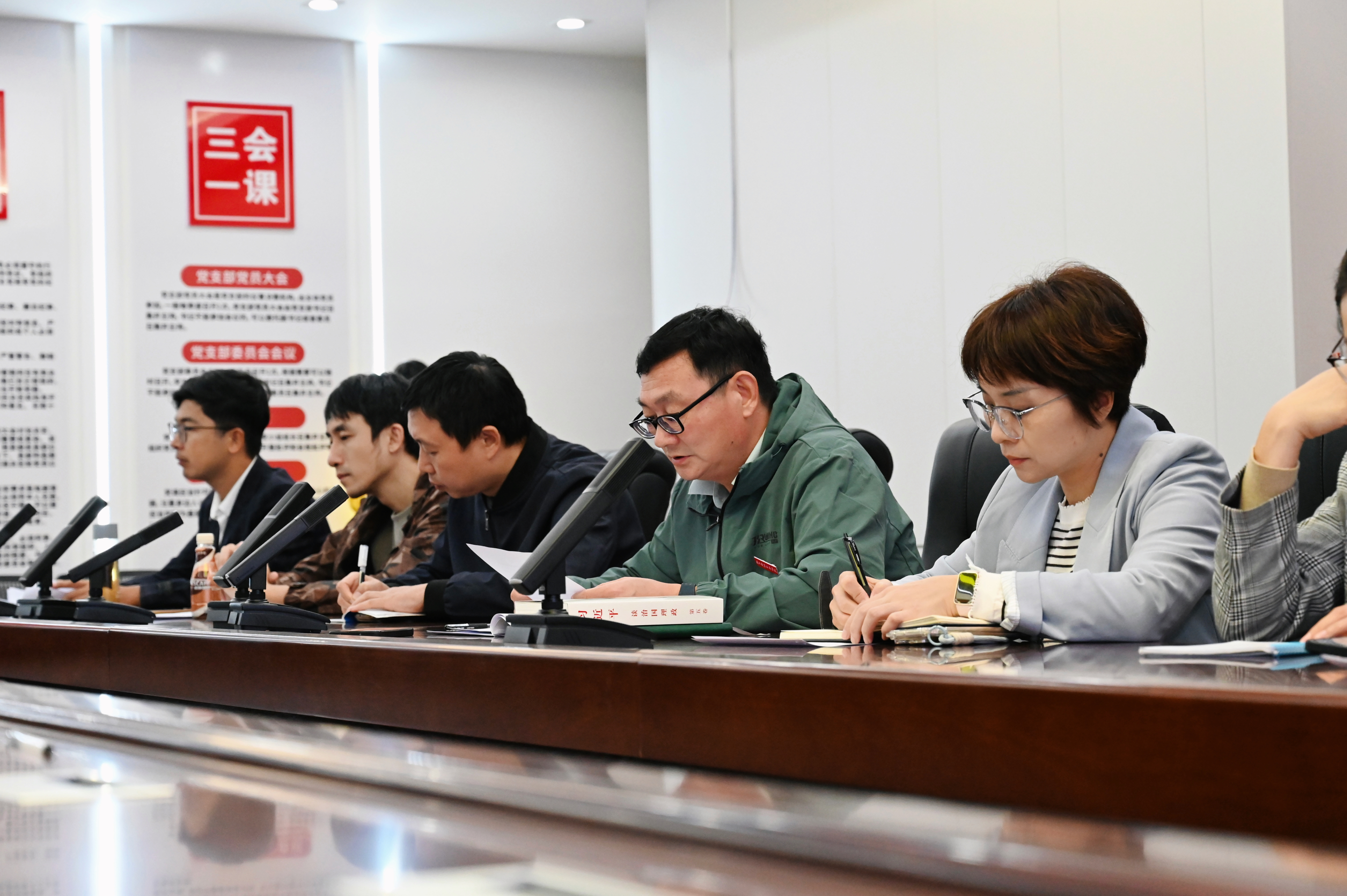 图片1(1).png 图片1(1).png