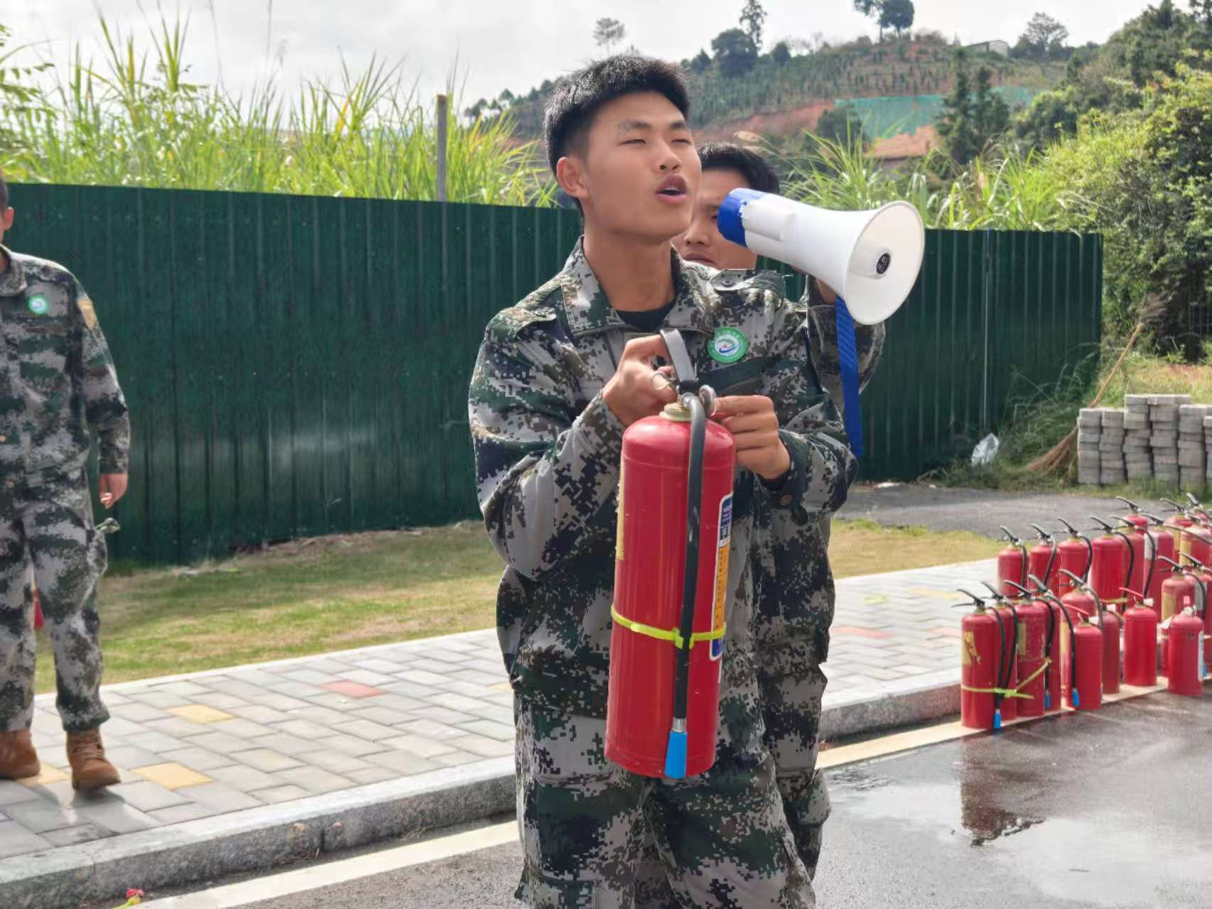 微信图片_20251028100913_109_116.jpg 微信图片_20251028100913_109_116.jpg