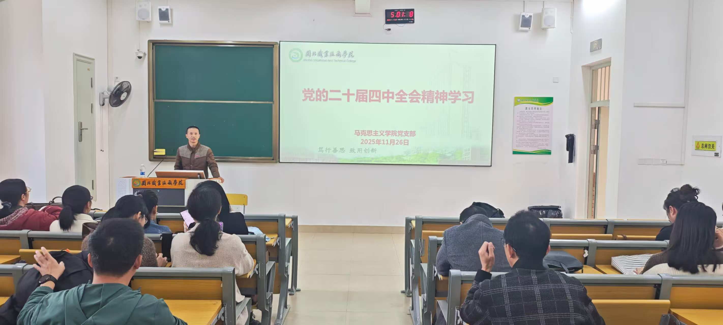 4d153cbf4ab388b8839bad36dcbe02a.jpg 4d153cbf4ab388b8839bad36dcbe02a.jpg