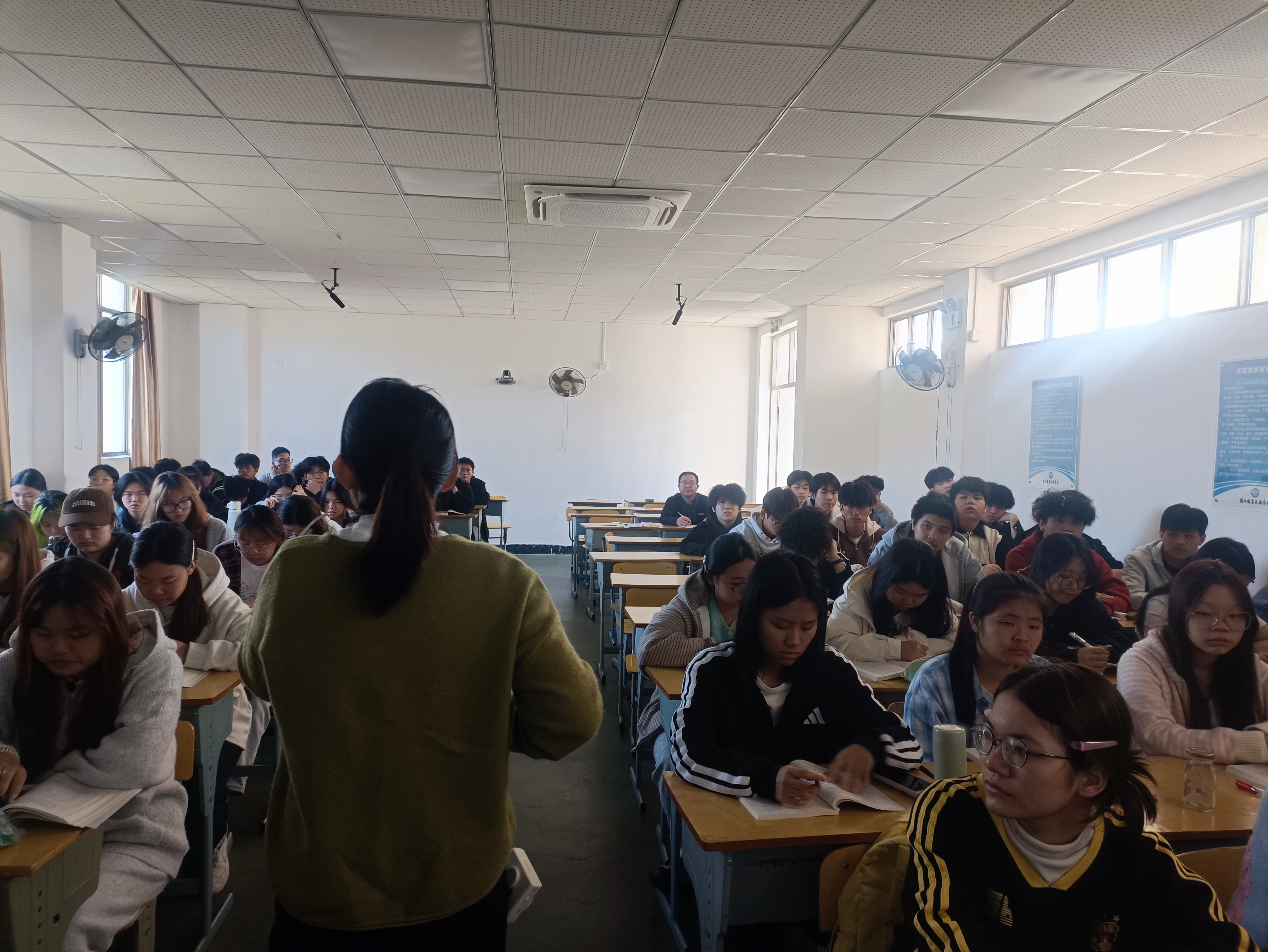 f5e05701ea40586af3b7168e00b70e7.jpg f5e05701ea40586af3b7168e00b70e7.jpg