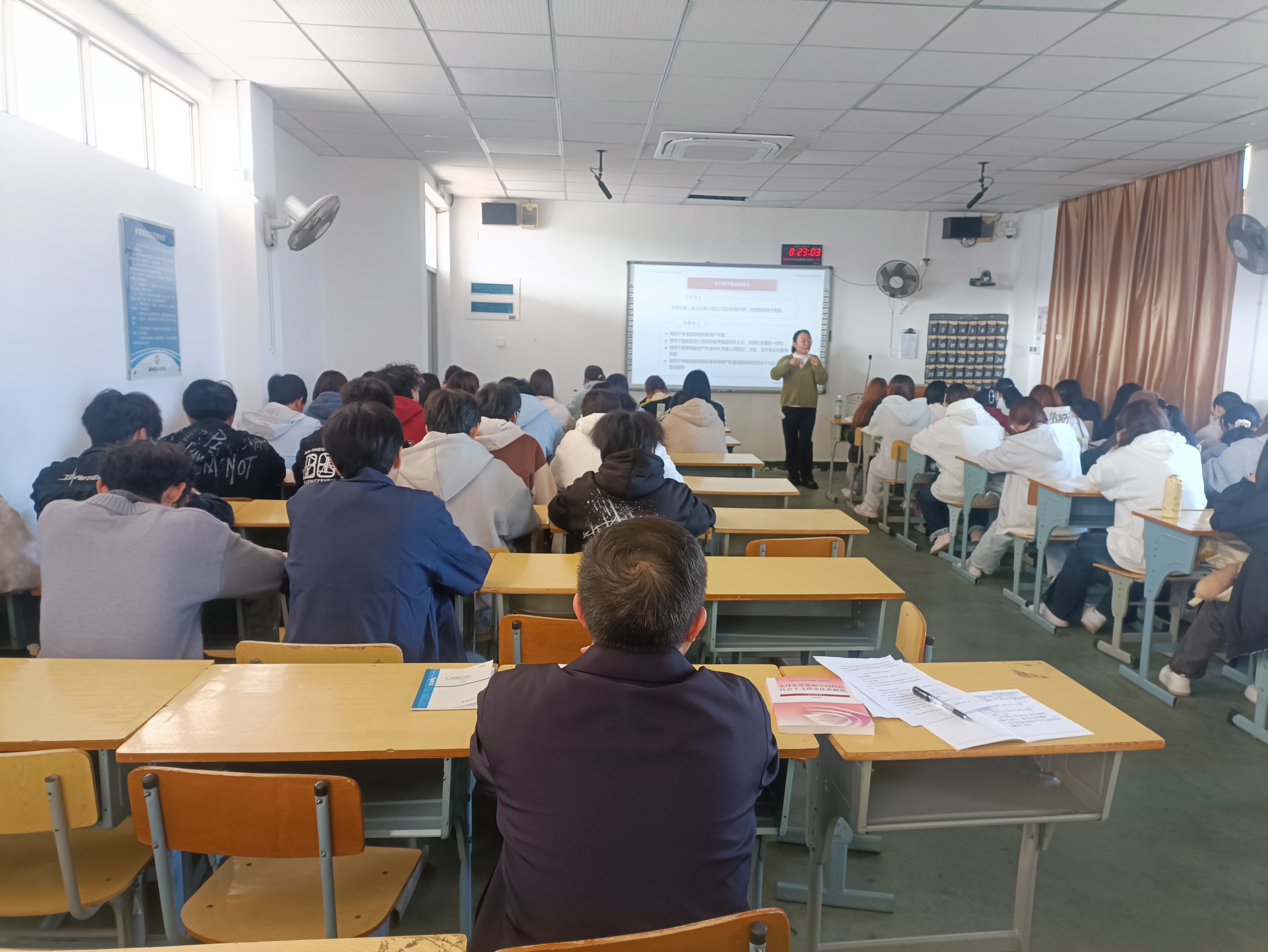 5a966babc8084d520847a6f64b30572.jpg 5a966babc8084d520847a6f64b30572.jpg