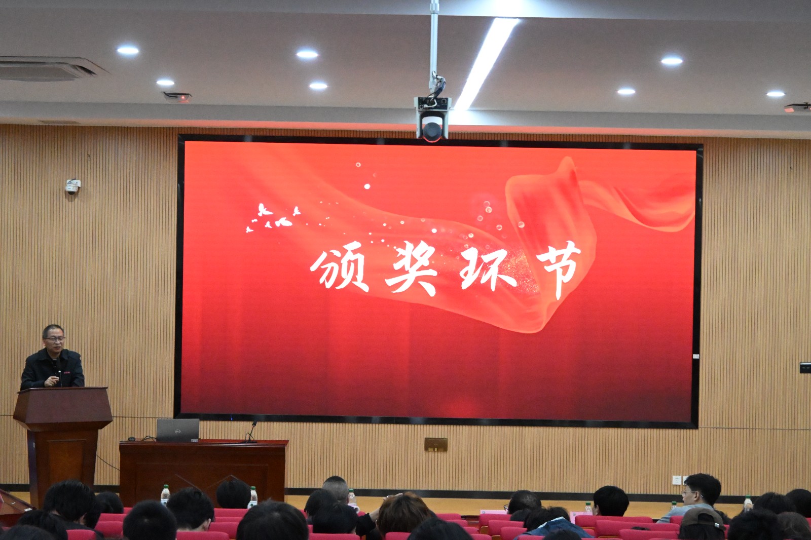 DSC_1272.JPG DSC_1272.JPG