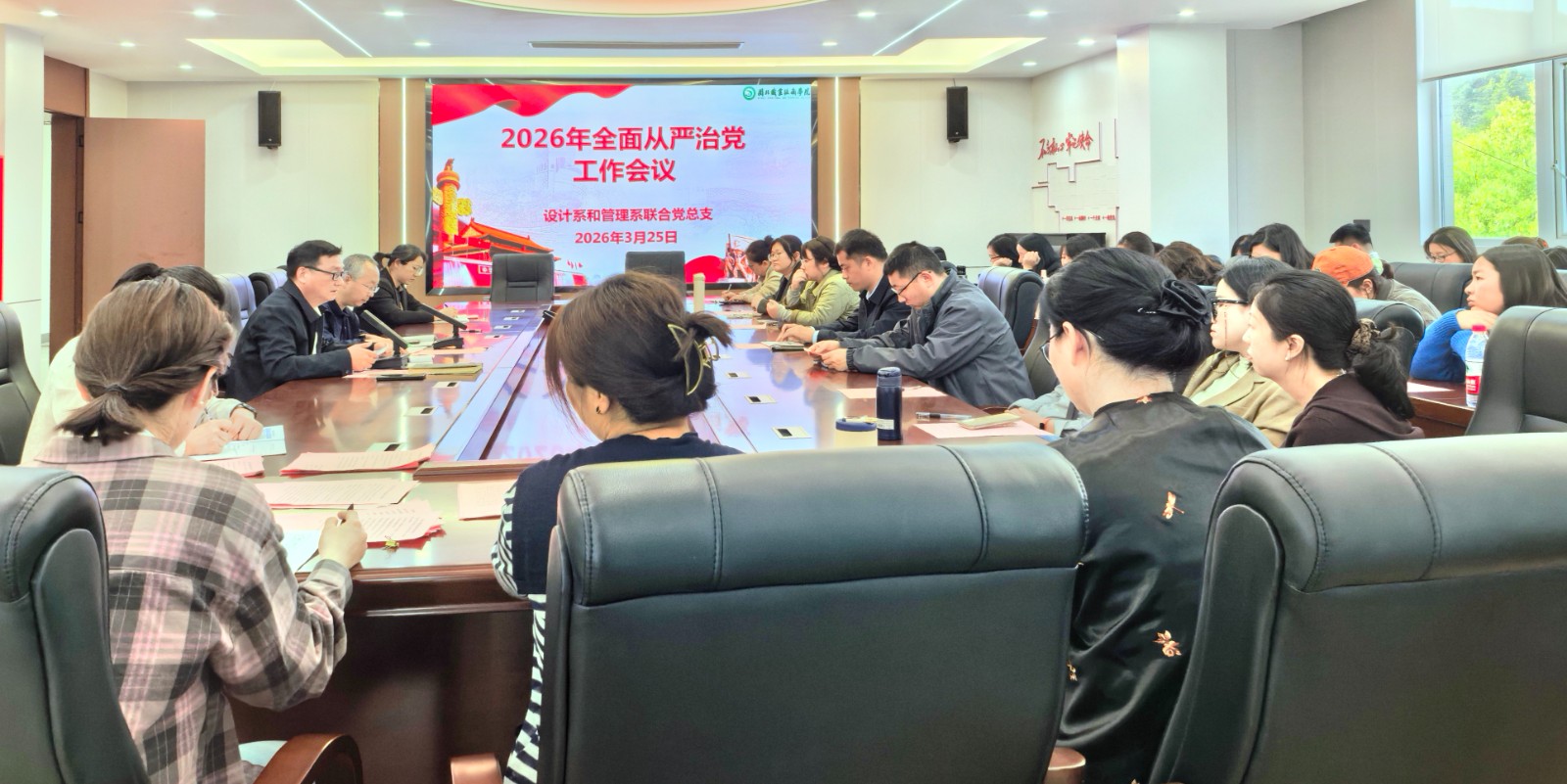 c90cc318557c367c3335669467a2cd92.jpg c90cc318557c367c3335669467a2cd92.jpg