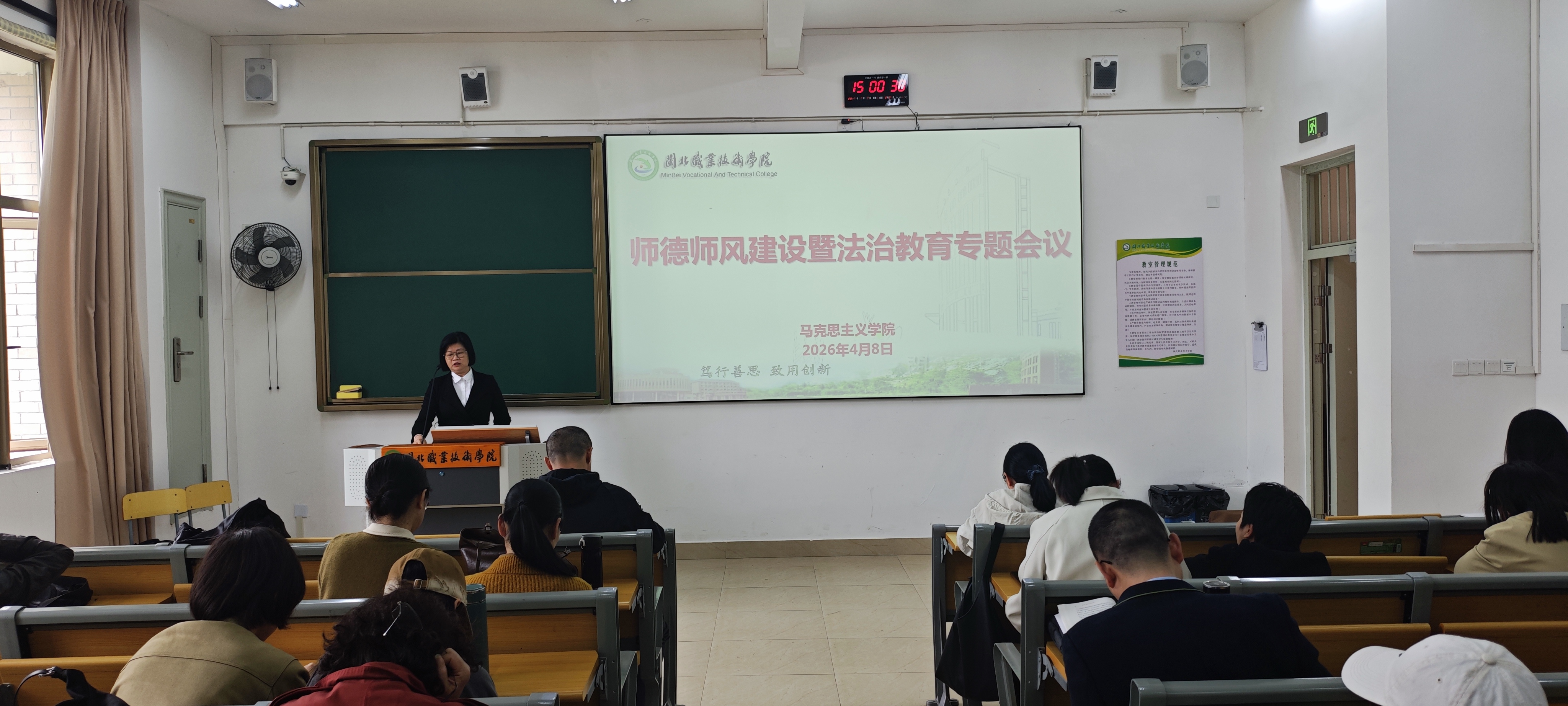 5b2168238a00bfeb7d1f11ae094afec.jpg