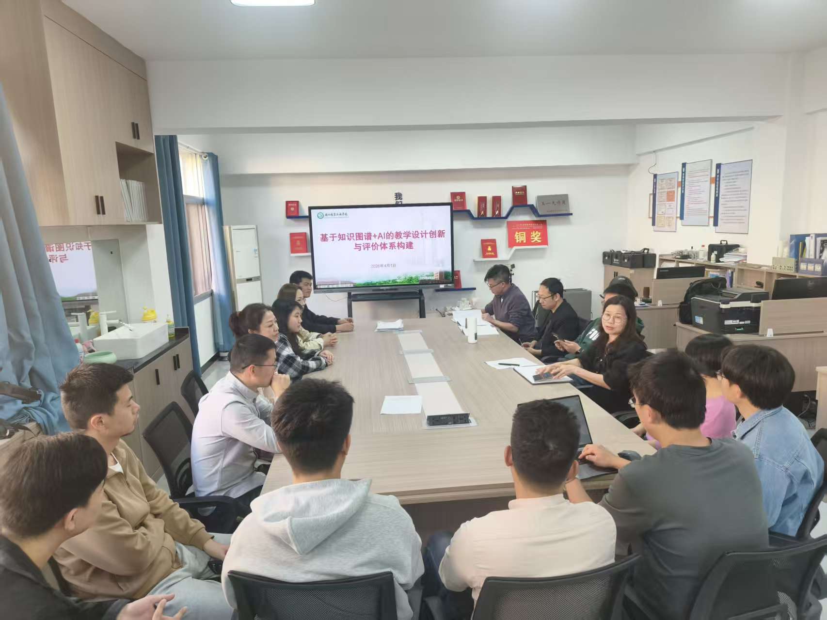 d98cd36ea526c286f86a6c08e0c3d006.jpg d98cd36ea526c286f86a6c08e0c3d006.jpg